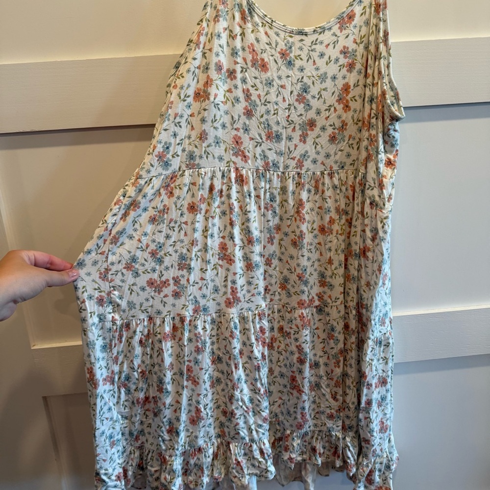 Floral XL Spaghetti Adjustable Strap Dress - Picture 5 of 6
